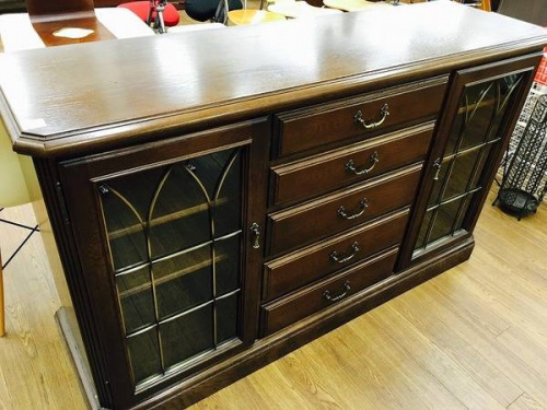 家具・インテリアのカリモク