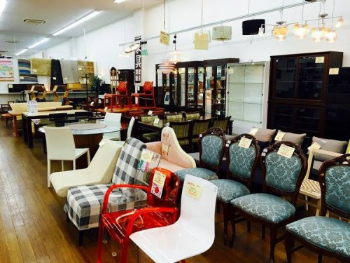 木枠ソファーの3人掛けソファー