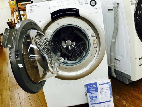 SHARPのドラム洗濯機