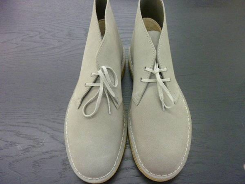 ブーツのCLARKS
