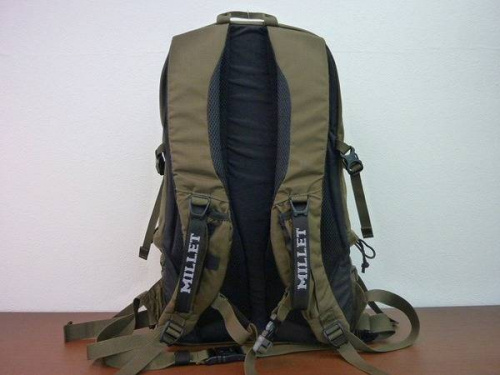 MILLETのバッグ