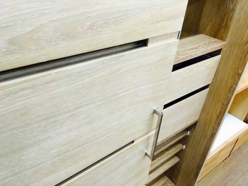 コレクションボードの多摩・稲城・家具