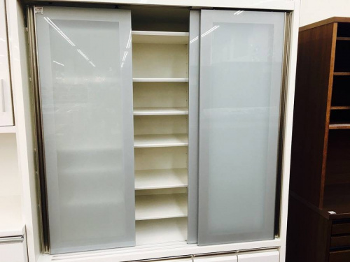 キッチンボードの内山家具