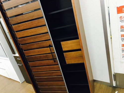 ダイニングボードのウォールナット