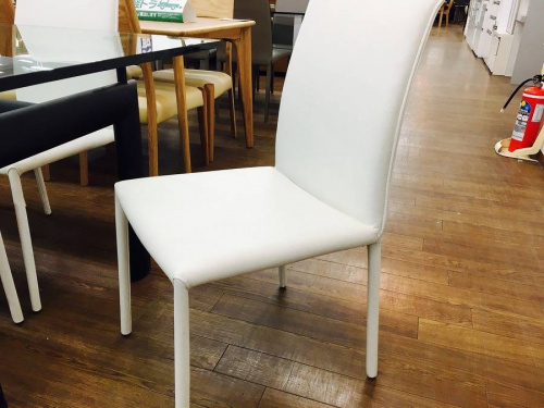 レザーチェアの多摩・稲城・家具