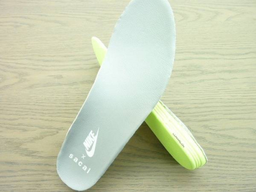 NIKEのコラボ
