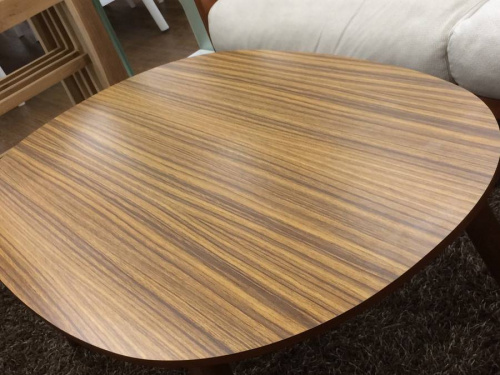 家具・インテリアのテーブル