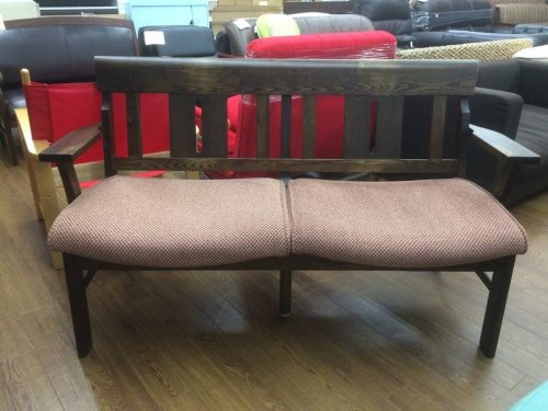 ベンチのニトリ