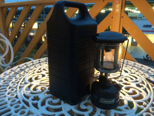 ランタンのColeman