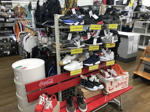 トレンチコートの稲城若葉台店メンズセレクト