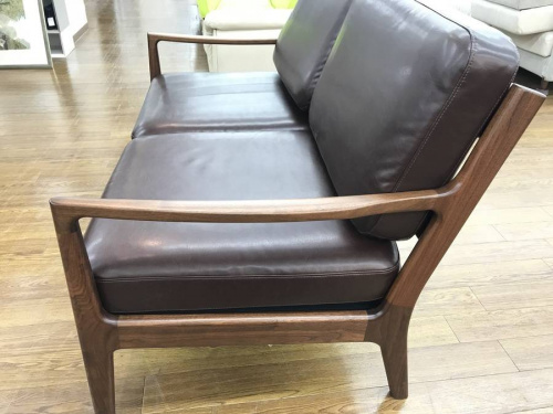 大塚家具のラブソファー