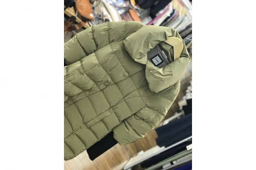 ダウンコートのTATRAS