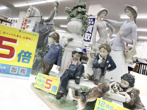 雑貨のフィギュリン