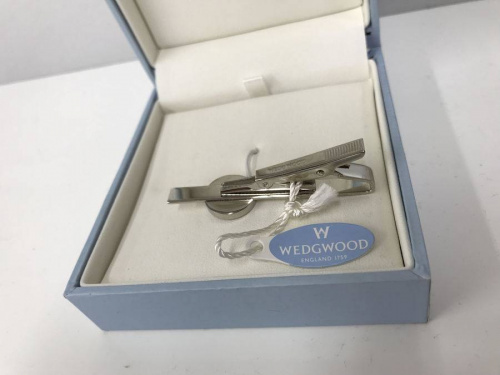 タイピンのWEDGWOOD