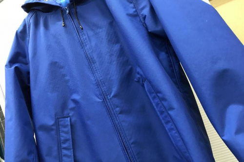 メンズファッションのパーカー