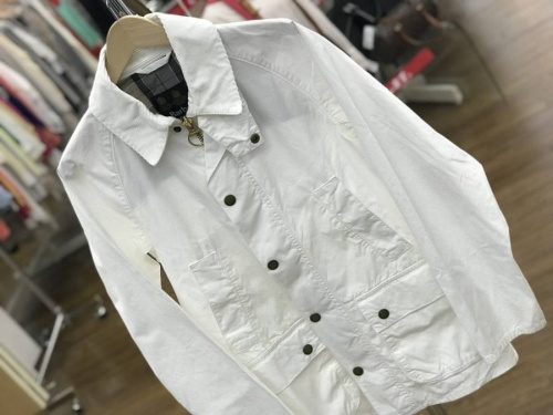 ジャケットのバブァー（Barbour）
