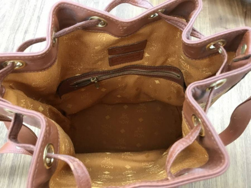 MCMのショルダーバッグ