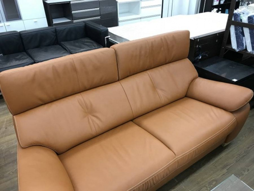 家具のソファ