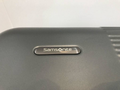 キャリーバッグのサムソナイト（Samsonite）