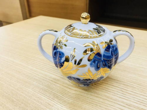 カップ&ソーサーのロモノーソフ