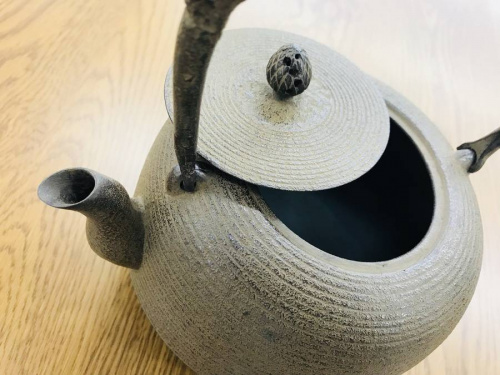 南部鉄器 鈴木忠兵衛作の鉄瓶が買取入荷です♪♪【稲城若葉台店