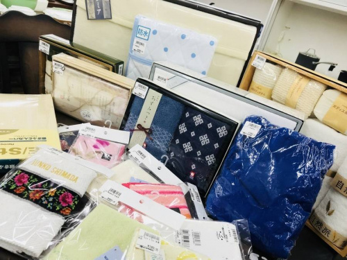 多摩　贈答品　買取の多摩　ハンカチ　買取