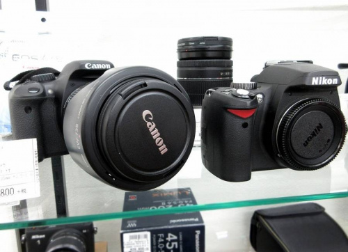 カメラ　コンデジ　一眼レフ　ミラーレスの多摩　カメラ　買取