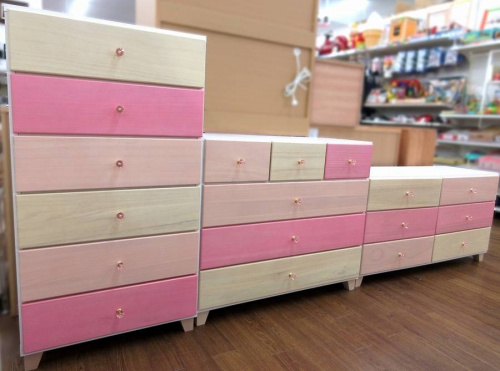 家具のチェスト