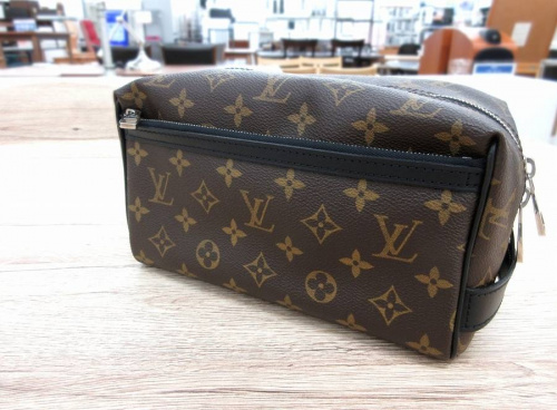 ブランド・ラグジュアリーのLOUIS VUITTON