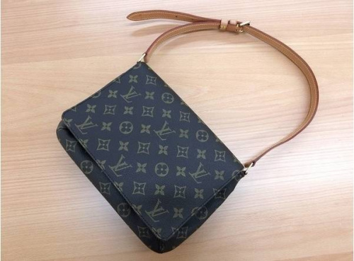 LOUIS VUITTONの多摩　ヴィトン　買取