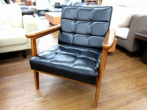 家具のソファ