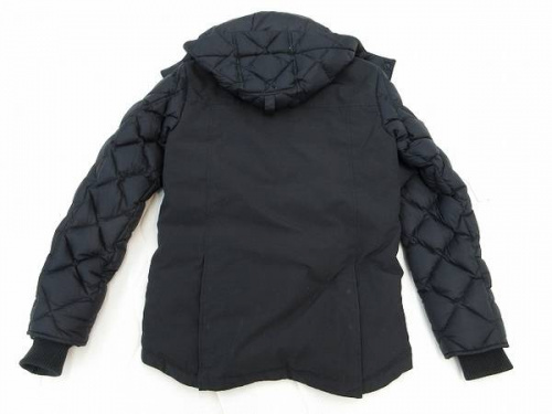 アウターの多摩　カナダグース　買取