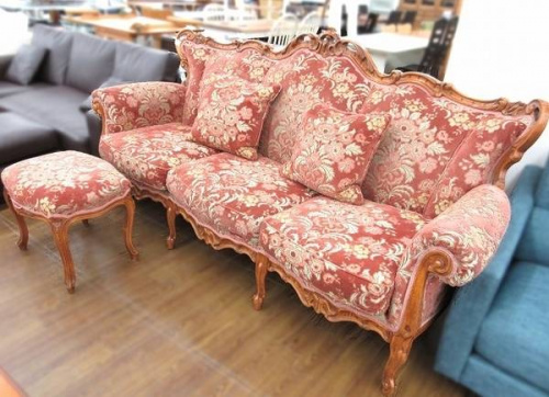 ソファのヴィクトリアン　3シーターソファ