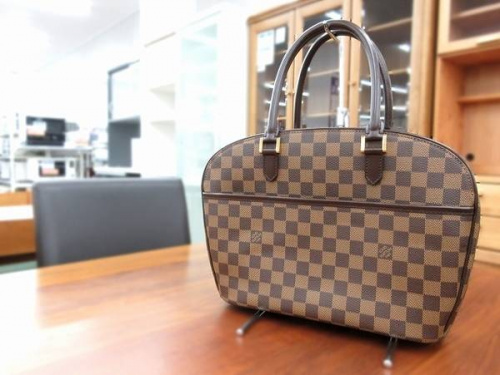 人気ブランドバッグ特集のLOUIS VUITTON