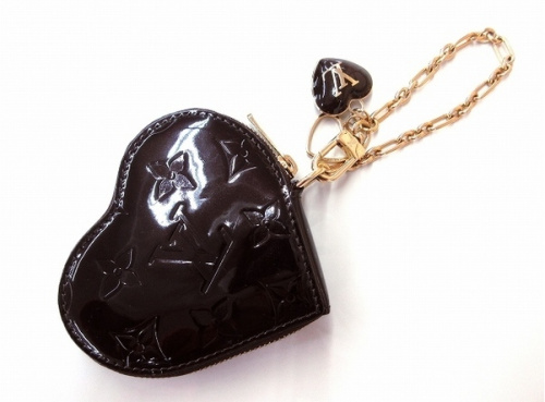 ブランド・ラグジュアリーのLOUIS VUITTON