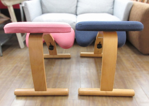 バランスチェアの多摩　中古家具　買取