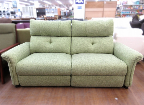 家具のソファ