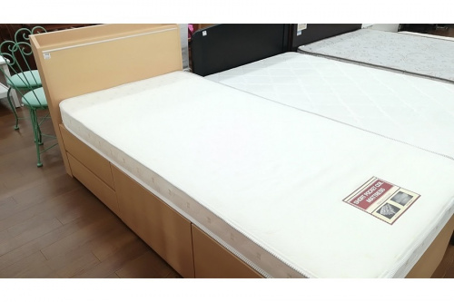 生活家具のベッド