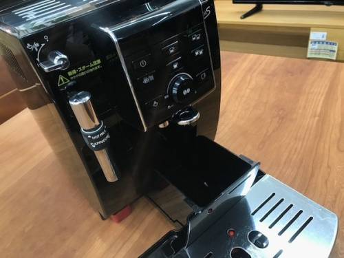 コーヒーメーカーの全自動コーヒーメーカー