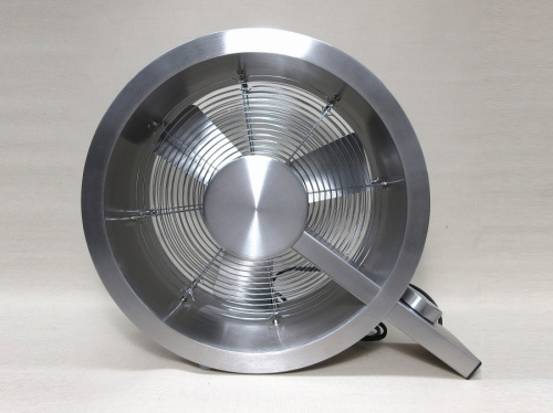 扇風機のサーキュレーター