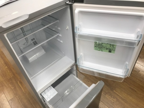 冷蔵庫の2ドア冷蔵庫