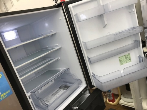 冷蔵庫の5ドア冷蔵庫
