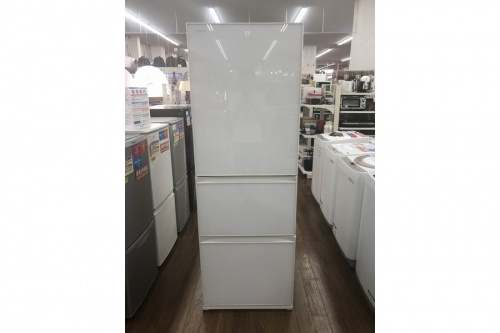 キッチン家電の冷蔵庫