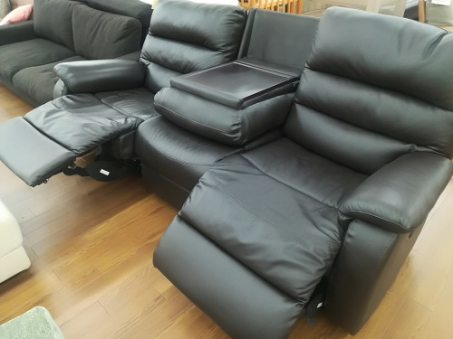家具のソファ