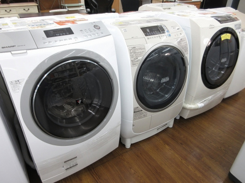 生活家電の洗濯乾燥機