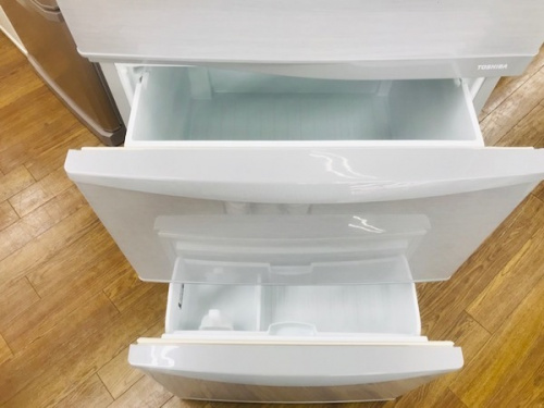 3ドア冷蔵庫のTOSHIBA