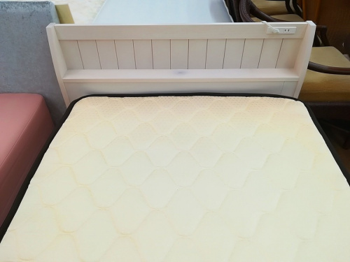 ベッドのニトリ