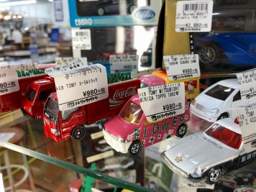 プラレール トミカ ミニカー 鉄道模型のアンパンマン シルバニアファミリー 仮面ライダー