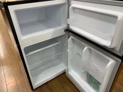 冷蔵庫の2ドア冷蔵庫