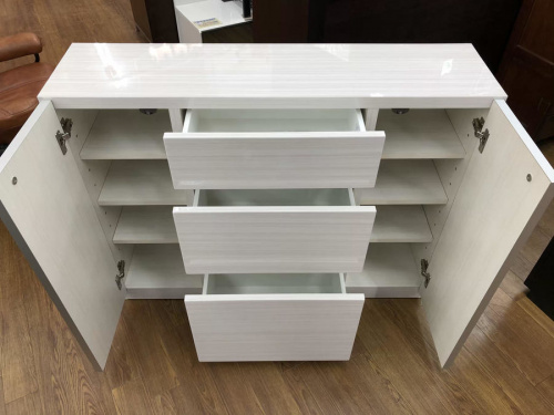 カウンターの若葉台　新品　カウンター